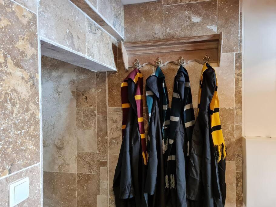 Harry Potter - Le Logis Du Petit Sorcier - Clim Apartment Carcassonne Exterior foto